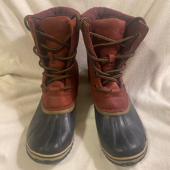 ♥️ SOREL WINTER BOOTS ♥️ - Picture 2 of 9